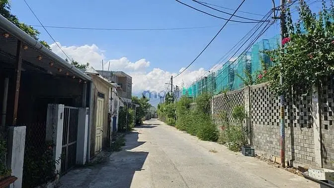 Bán Đất Tặng Nhà Kiệt Đường Nguyễn Tất Thành