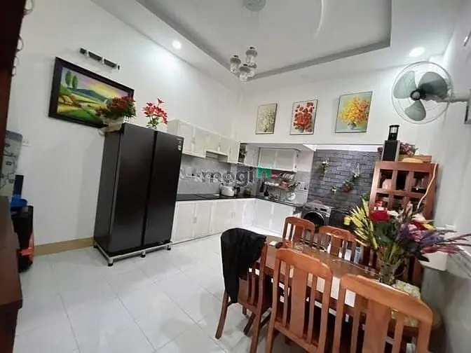 Quận 7 Kế Cầu Phú Mỹ, 60M2, Giá Tốt Chỉ 4 Tỷ