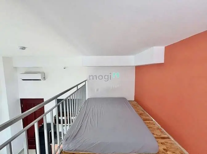 Trống Căn Duplex Cửa Sổ Lớn Gần Lotte, Đại Học Tdt, Rmit