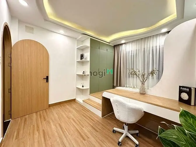 Bán Nhà Hxh Trường Sa - Q.phú Nhuận - 3Pn 4Wc - 7,85 Tỉ