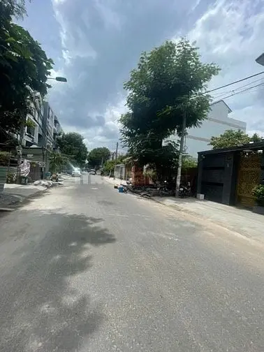 Bán Đất Khu Tên Lửa, Mt Đường Số 28, Dt 4.5X20M, 10 Tỷ. Gần Aeon Mall
