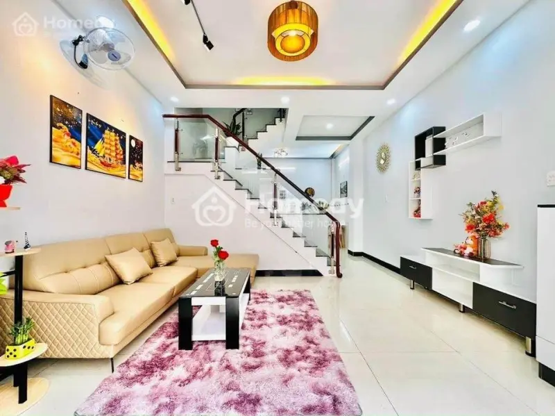 Nhà Kd Đ. Cao Xuân Dục, P. 12, Q. 8, Gần Trường Thcs Tùng Thiện Vương. Lh (Thanh Thảo) 0336130***