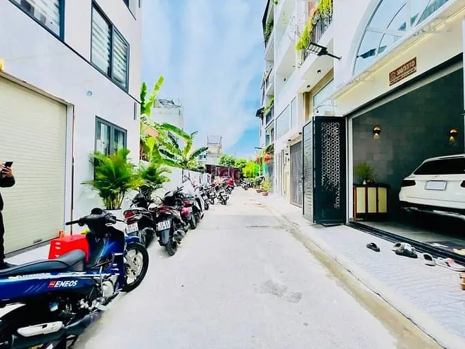 Bán Nhà Đẹp 4 Lầu Có Thang Máy (4,1X15) 380/37 Phạm Văn Chiêu P9 Gò Vấ