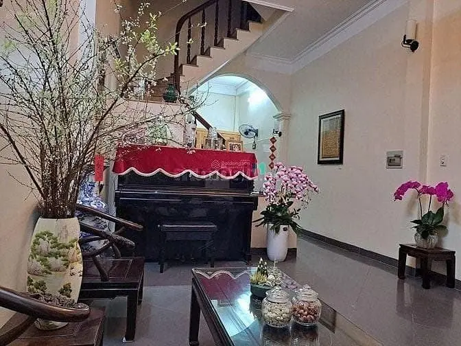 Sở Hữu Ngay Nhà Đẹp Ngõ Nguyễn Phúc Lai, Giá 14.3 Tỷ, Hơn 41M2X4T, Ở L