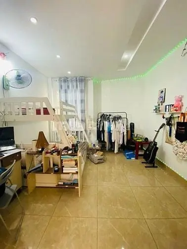 Nhà Bán Trường Sa Sát Mặt Tiền Ngay Phố Ẩm Thực Phan Xích Long - 4 Tần