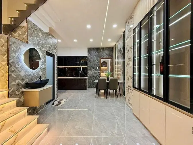 Bán Nhà, Dt 4,40M X 13M Siêu Phẩm Nhà Đẹp, Gần Mặt Tiền Phậm Văn Chêu
