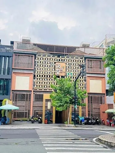 Bán Nhà 169-171 Phan Xích Long Dt 16X16 Cn256M2 Giá Giảm 50Tỷ