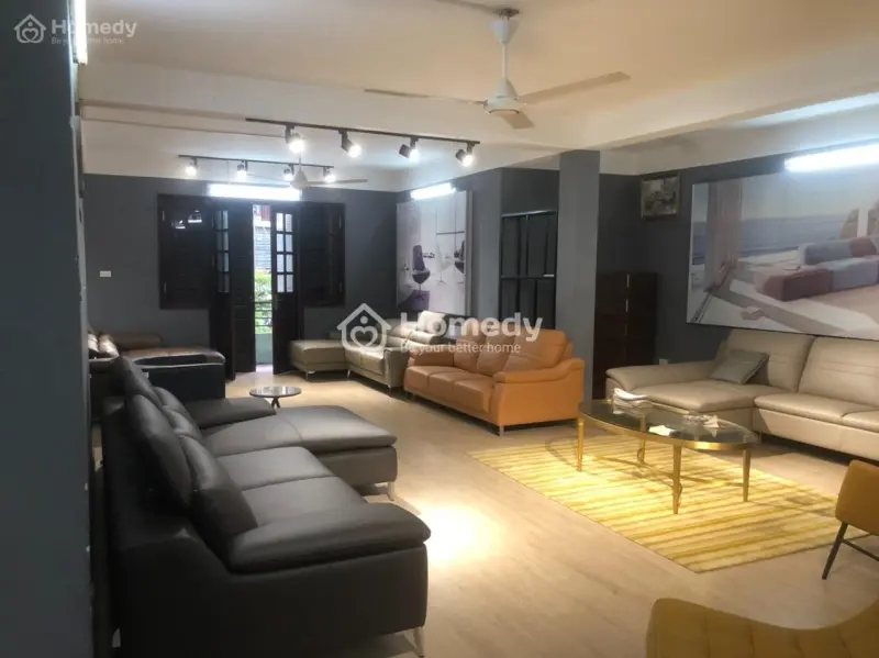 Mặt Bằng Kinh Doanh Cực Đắc Địa Đường Hoàng Quốc Việt