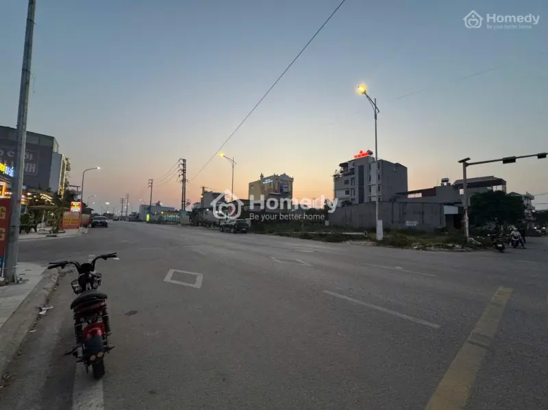 Siêu Phẩm Cặp Góc 240M2 Ngay Ngã 4 Nông Lâm- Tt. Bích Động