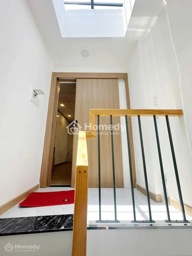 Bán Nhà Đường Trần Hưng Đạo Quận 1. Dtsd 72M2 1 Trệt 2 Lầu, 2Pn 2Wc Nhỉnh 4 Tỷ