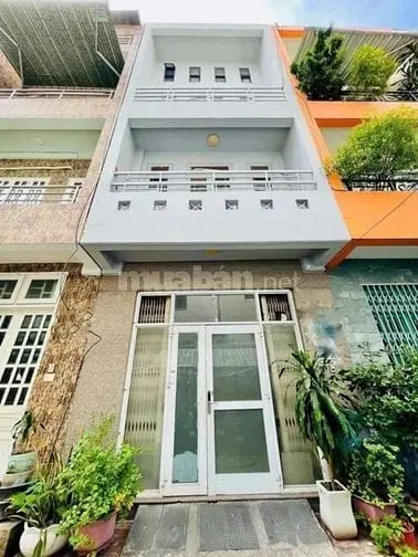 Sang Tên Gấp Nhà Quận 5, Ngay Khu Kd Sầm Uất, 2Tỷ89, 75M2, Shr.