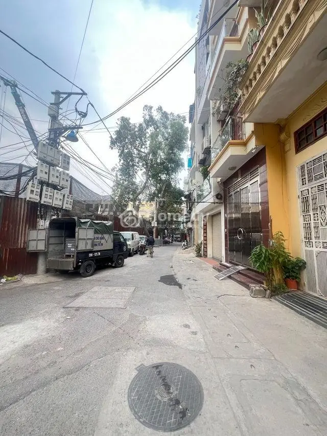 Bans Nhaf Ngocj Thuyj , Long Biên, Hà Nội 67M, 5.7Ty