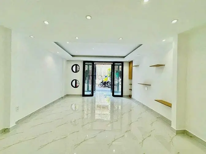Cho Thuê Nhà Đẹp Ngang 6.5, Hẻm Xe Tăng 506/3A Đường 3/2 , Quận 10.