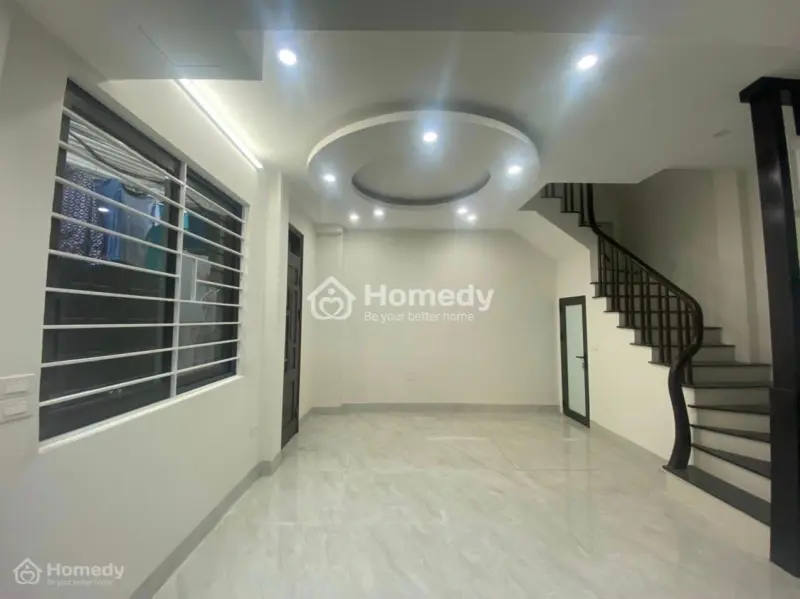 Bán Nhanh Nhà 5 Tầng Đức Diễn Bắc Từ Liêm Hà Nội Giá 4,X Tỷ.