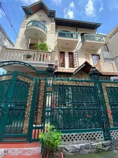 Biệt Thự Quận 1 Chỉ 18,6 Tỉ - Ngang 8M 3 Tầng Hđt 25Tr/Tháng