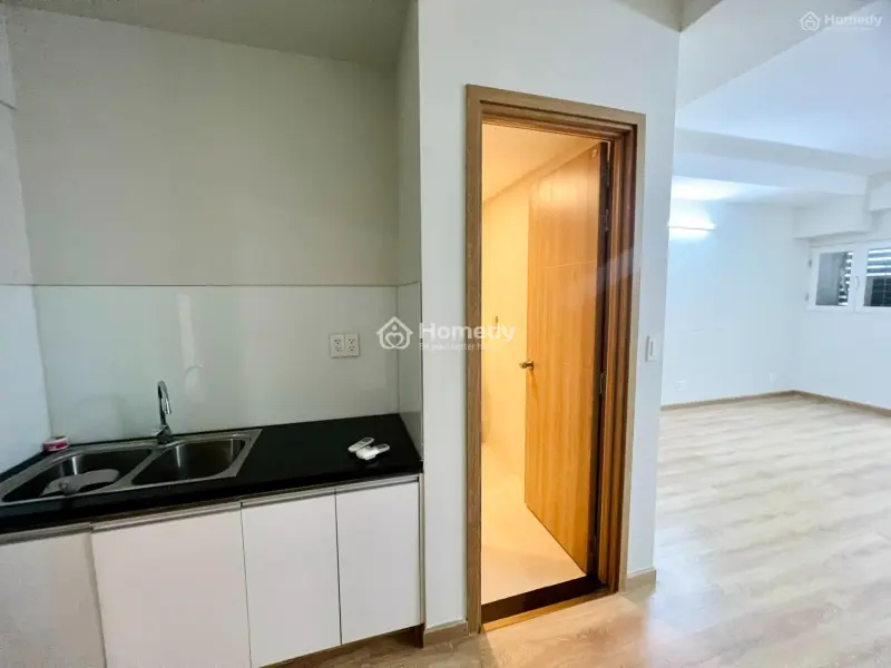 Cho Thuê Văn Phòng 10 - Căn 31M2 - 9 Triệu, 35M2 - 10 Triệu, Check In Liền, Charmington La Pointe