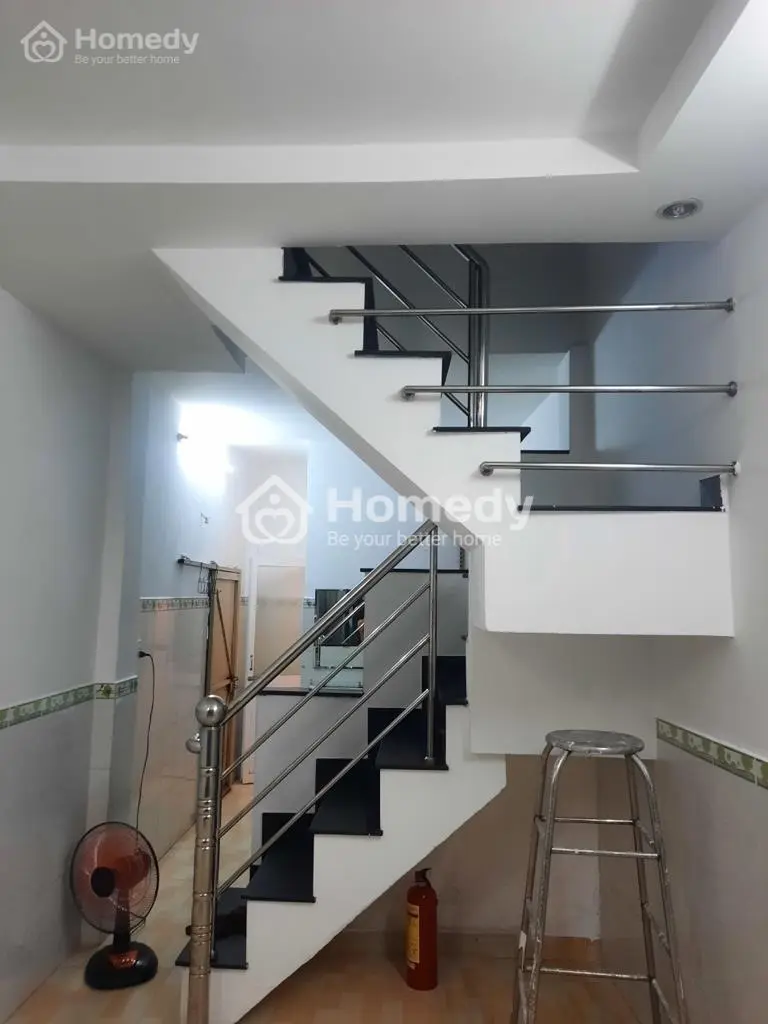 Cần Cho Thuê Nguyên Căn Nhà Mới, Giá 9Tr5 Rẻ Nhất Lê Hồng Phong P3,Q5