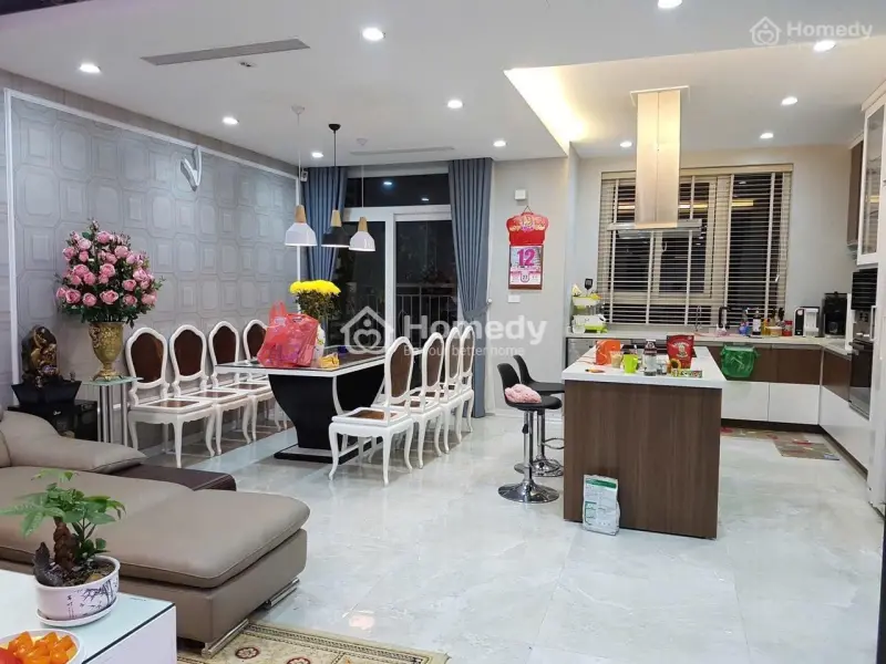 Hot! Bán Gấp Ch 3Pn ( 106M) Full Đồ, Nội Thất Đẹp, Tầng Trung,The Legend Nguyễn Tuân Giá 9,1 Tỷ