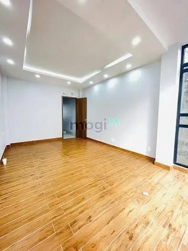 Siêu Phẩm Mt - 84 Hồ Bá Kiện, P.15, Q.10 - Thang Máy - 4X20M - 4 Lầu