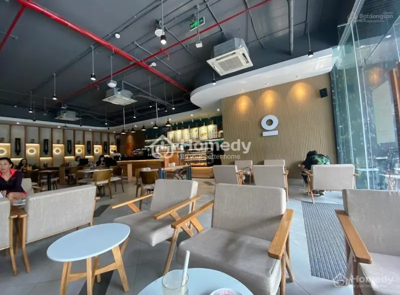 Bán Nhà Mặt Phố Trần Đại Nghĩa , 200M , 8.5M Mặt Tiền , Giá Chỉ 100 Tỷ Dòng Tiền Cao , Kinh Doanh