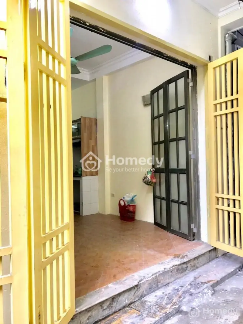 Trung Tâm Quận Ba Đình, Nhà Ngay Đầu Mặt Ngõ , Oto Đỗ Trước Cửa Thuận Tiện Nhà Ở Kết Hợp Kinh Doanh
