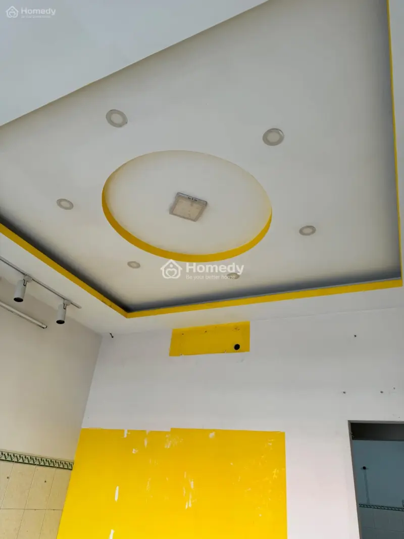 Cho Thuê Nhà Nguyên Căn Mặt Tiền Lê Quyên Q8 - 2 Pn 1Wx