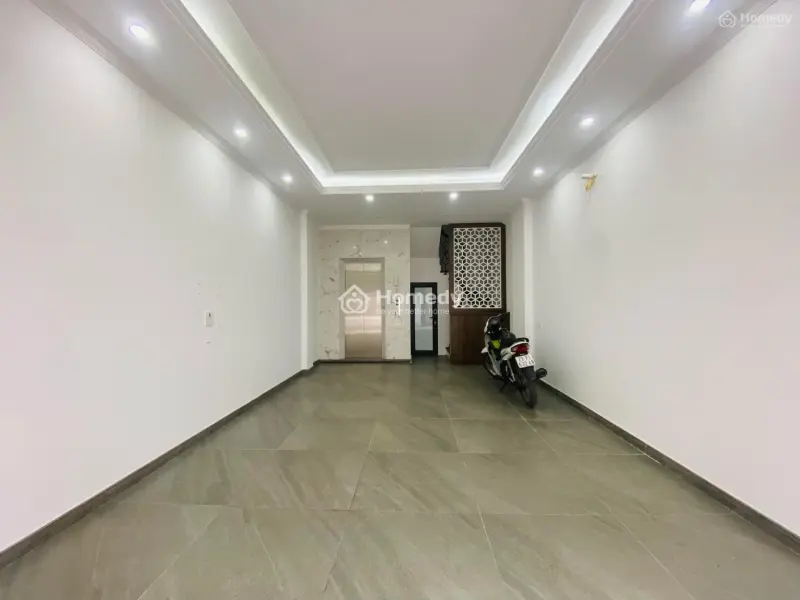 Bán Nhà Hồ Tùng Mậu, 54M2 Xây Mới 7 Tầng Lô Góc 2 Mặt Ngõ Ô Tô 7 Chỗ Vào Nhà