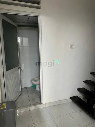Cho Thuê Nhà Phạm Văn Chí, 8 Triệu