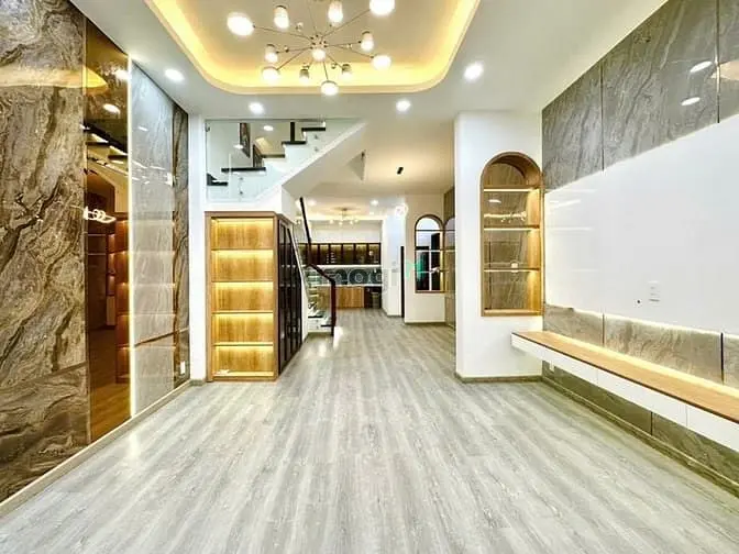Cho Thuê Nhà Mặt Tiền - Nguyễn Đình Chính, Phường 11, Phú Nhuận
