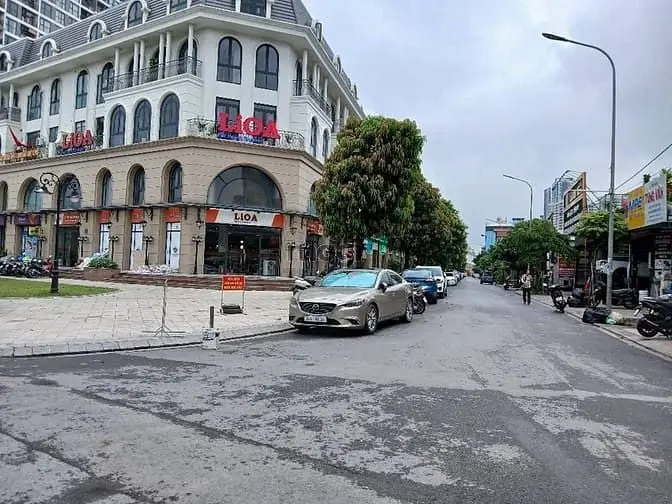 Cạnh Phố Vip_ An Đào C _Ngõ Thẳng Cách 8M Ra Phố- Trung Tâm Phố An Đào