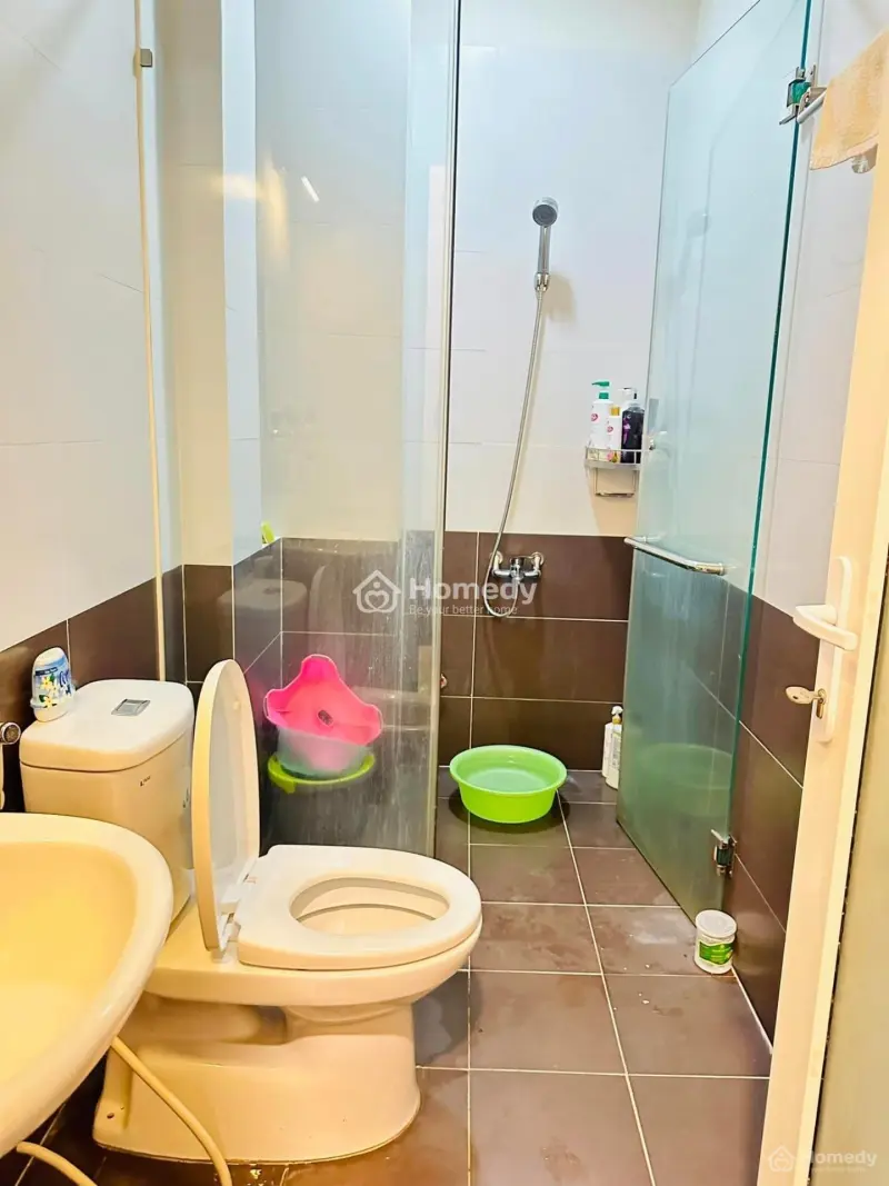 Tôi Cho Thuê Gấp Nhà 3 Lầu Ngay Phan Đình Phùng,Pn,5Pn,Nhà Mới Đẹp