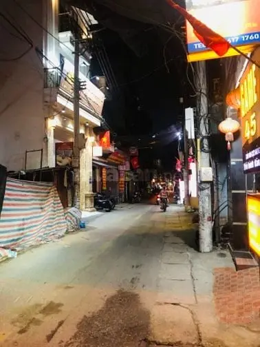 Cho Hộ Gia Đình Thuê Để Ở Hoặc Kinh Doanh