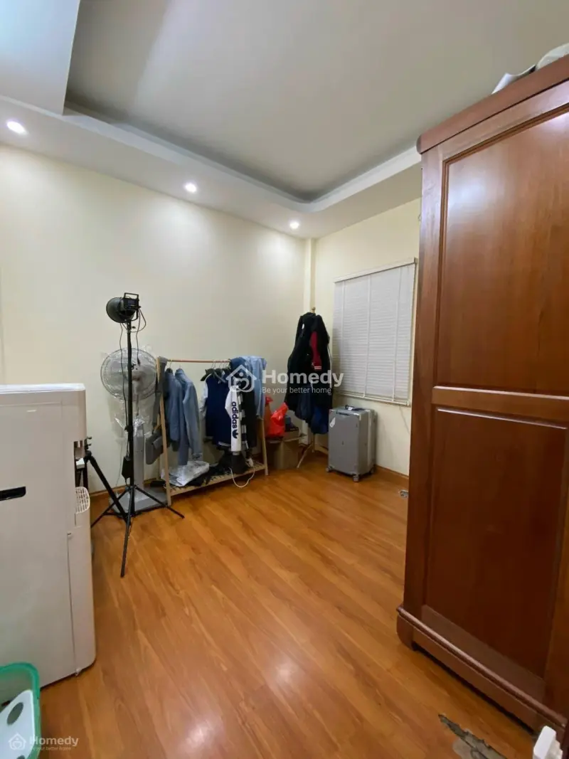 Nhà Đẹp Pháo Đài Láng, Lô Góc, 10M Ra Phố, Dt 38M2, 5 Tầng, Mt 3.6M, Giá Chào 6 Tỷ