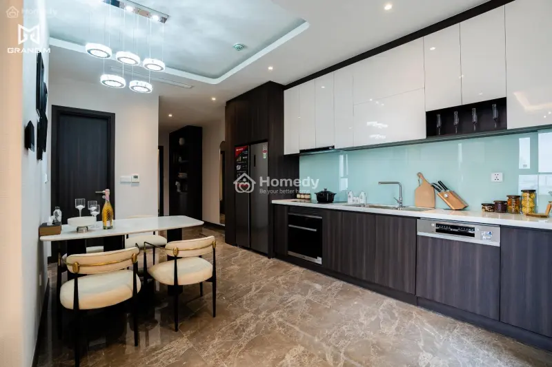 Bán Căn Hộ Khách Sạn Cao Cấp, Chỉ 2,1 Tỷ Sở Hữu Ngay Căn 2 Ngủ, Full Nội Thất