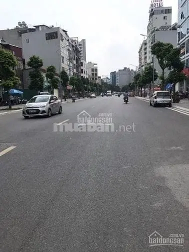 Bán Nhà Mặt Phố Nguyễn Khánh Toàn, Diện Tích 110M² Mặt Tiền 5,5M 61,5