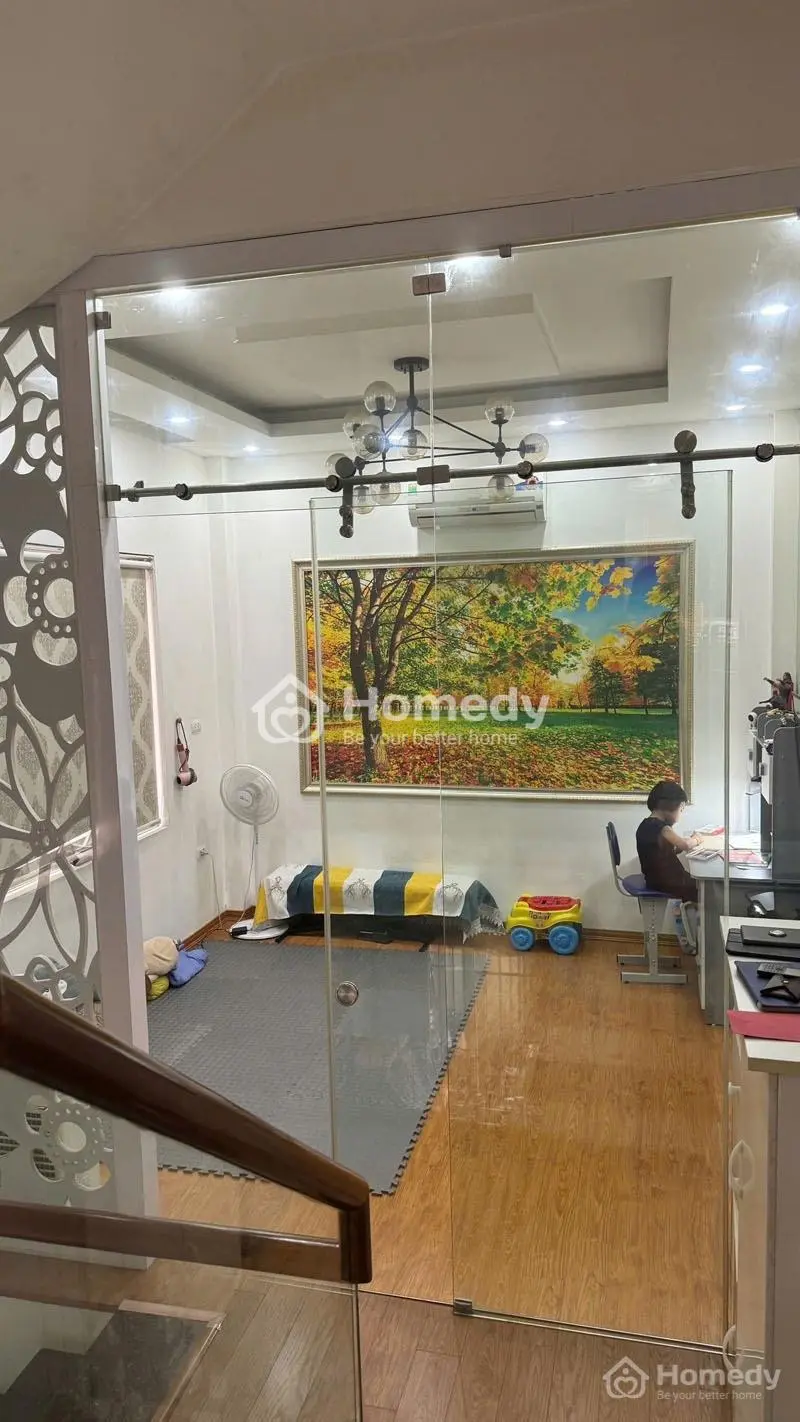 Bán Căn Góc 45,5M2 Nhà 4 Tầng Tổ 7 Giang Biên. Gần Trường Chợ Và Hồ Điều Hòa