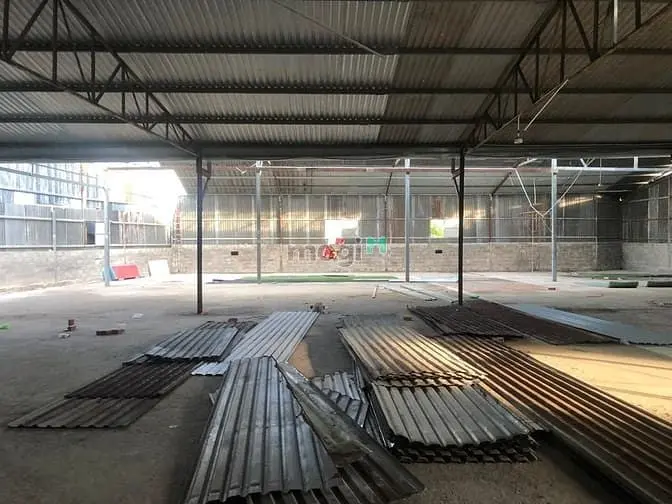Cho Thuê Kho Xưởng 600M2, 1300M2 Trục Hà Huy Giáp Quận 12