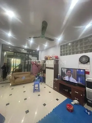 Phân Lô, Ôtô, Kinh Doanh - Dương Quảng Hàm - 44M X 4 Tầng - 10,98 Tỷ