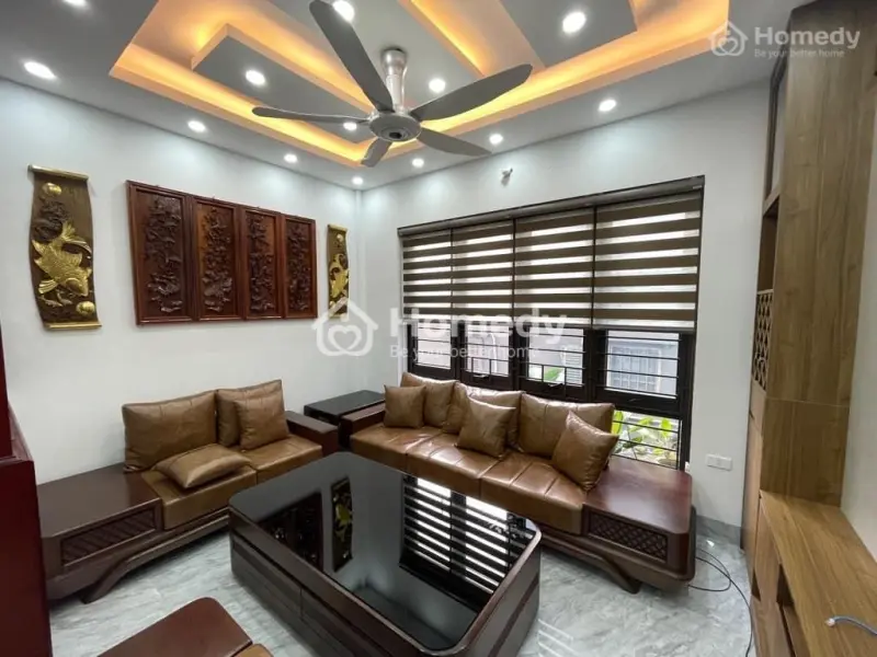 Bán Gấp Nhà – 40M2 – 5T – Tại Hồ Tùng Mậu - Ga Ra Ô Tô - Nhà Đẹp Như Sao Lung Linh Sánh Lạng.