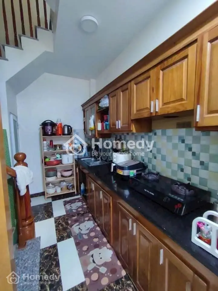 Nhà Riêng 33M2 Dân Xây Ngọc Thụy, Long Biên- Ngõ Riêng Rộng, Gần Ô Tô Tránh Đỗ,Vị Trí Đẹp-Chẵn 5 Tỷ