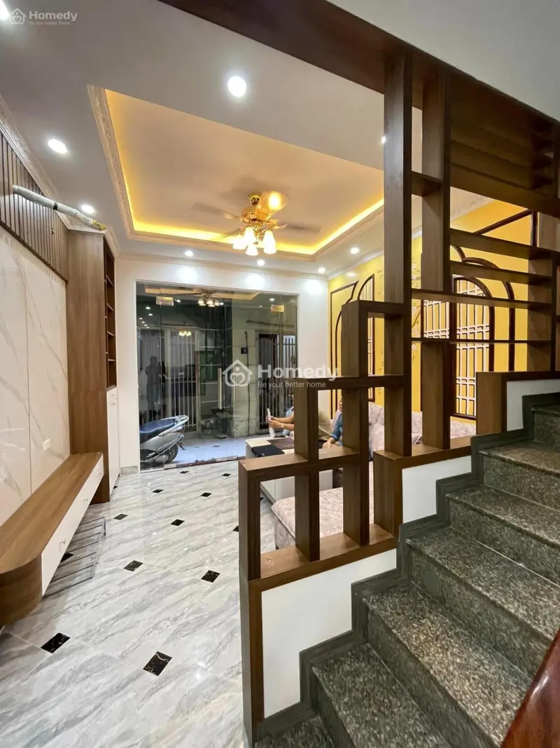 Nhà Đẹp 32M2 * 5 Tầng 5 Ngủ, Ngõ Rộng Thông 2 Đầu, Về Ở Ngay, Full Nội Thất, Sổ Đỏ Tt. Đống Đa