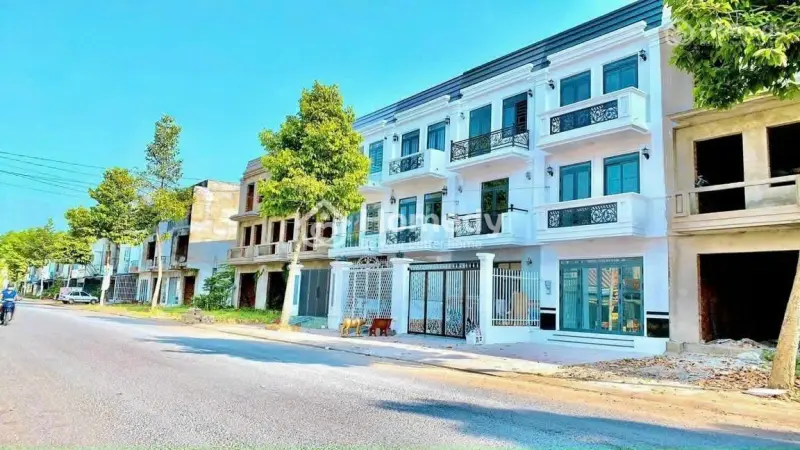 Nhà Đã Xây Xong Vào Ở Ngay Tại Kdc Hoàng Quân, Vĩnh Long