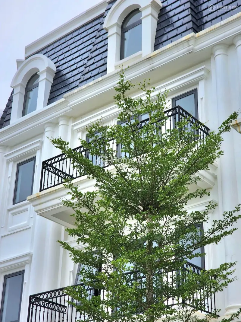 Bán Căn Shophouse 4 Tầng View Công Viên Đẹp_Xây Dựng Cực Kỳ Chất Lượng Tại Trung Tâm Thành Phố Huế