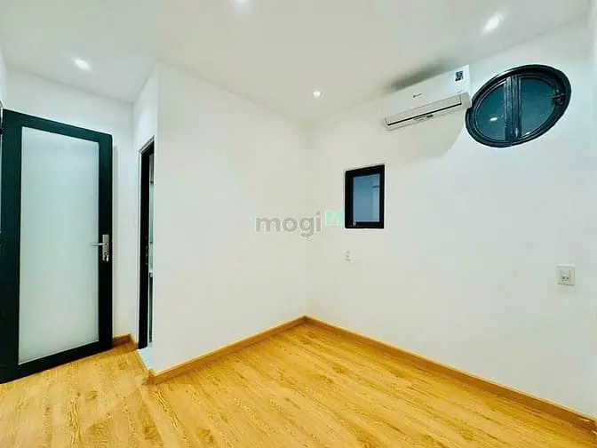 Cho Thuê Nhà Đẹp Ngang 6.5, Hẻm Xe Tăng 506/3A Đường 3/2 , Quận 10.
