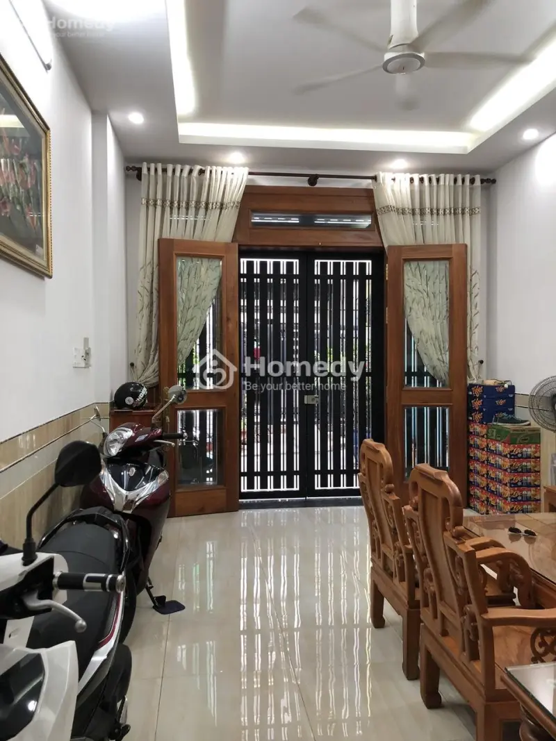 Bán Nhà Hẻm Đồng Đen, Nhà Mới, 2 Lầu, Sân Thượng, 8.6 Tỷ