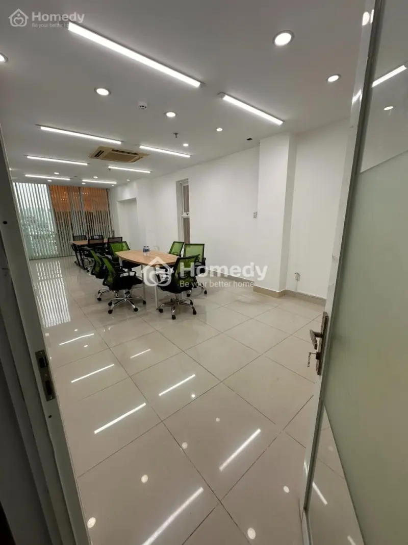 Cho Thuê Văn Phòng Giá Rẻ Tại Thủ Đức Hỗ Trợ Bàn Ghế Máy Lạnh Đầy Đủ