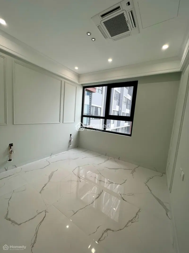 Bán Nhanh Căn 4 Ngủ 3 Vsinh Tại Diamond Residence (25 Lê Văn Lương)