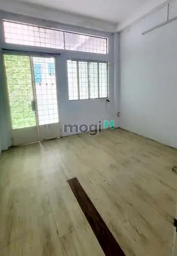 Chính Chủ Cho Thuê: 122/8 Lạc Long Quân P3 Q11
