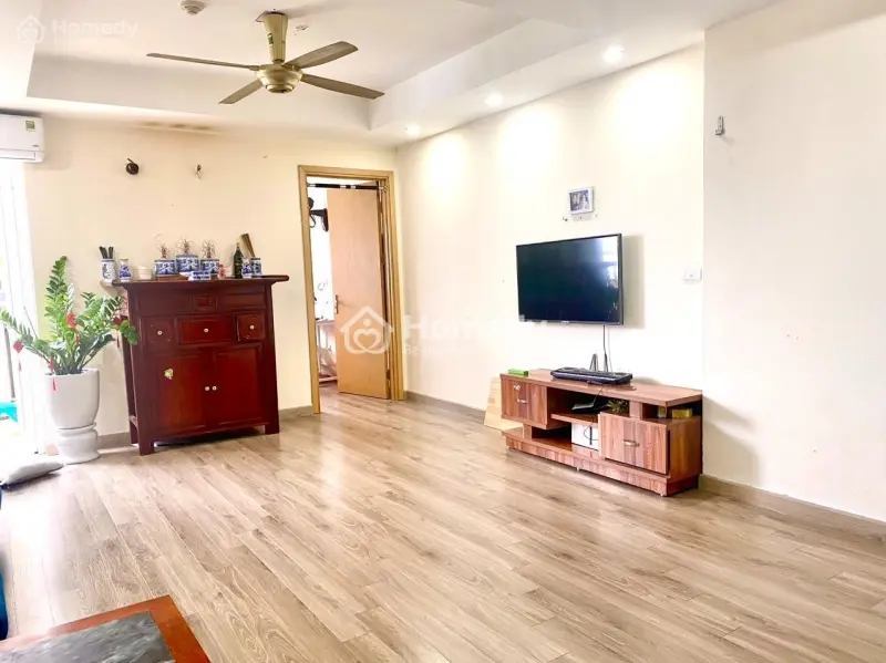 Chính Chủ Bán Căn 2 Ngủ Full Đồ M2 Mipec Kiến Hưng Tầng Trung Cực Đẹp - Ban Công Thoáng Mát