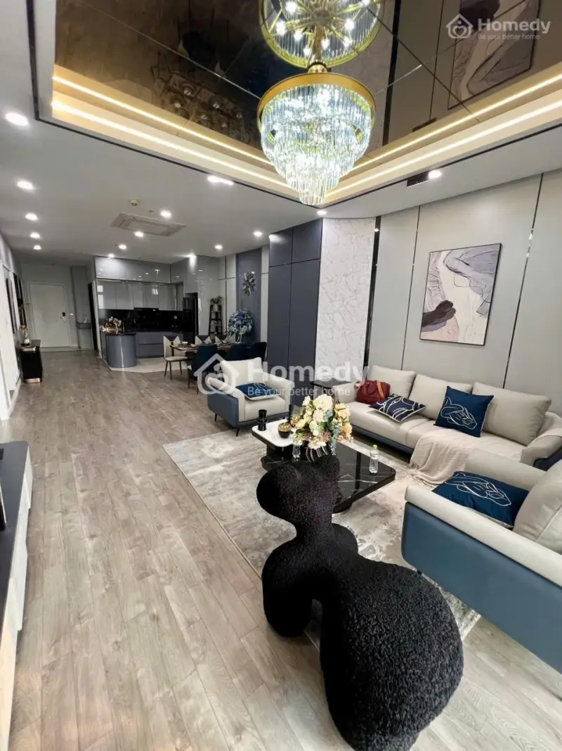 Bán Căn Hộ Tại Royal City, Tầng 27 Tòa R1 Dt 131M2,Thiết Kế 4 Pn View Đẹp Full Nội Thất Giá 12.5 Tỷ